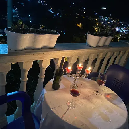 Vila Sinani Sarandë Exterior foto