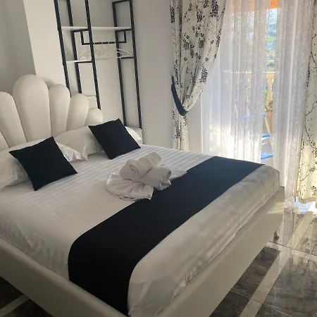 Vila Sinani Sarandë Exterior foto