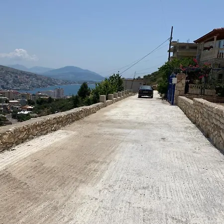 Vila Sinani Sarandë Exterior foto