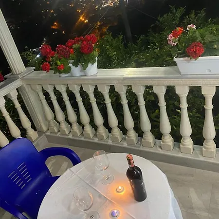 Vila Sinani Sarandë Exterior foto