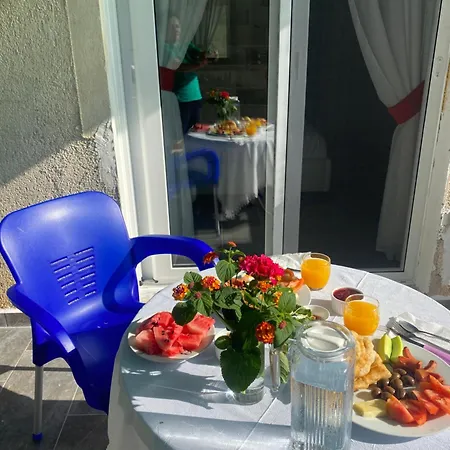 Vila Sinani Sarandë Exterior foto