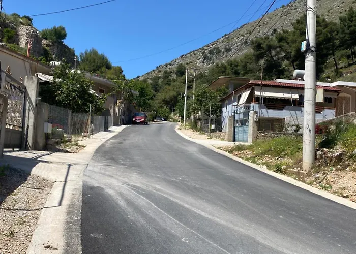 Vila Sinani